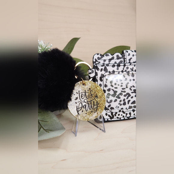 Wallet Keychain & Puff with Laser Engraved Charm - "Let's Party" - Picture 3 of 12